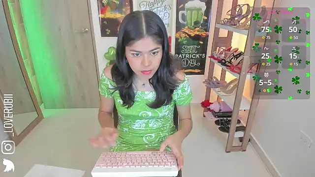 loverubii online show from March 18, 12:25 am