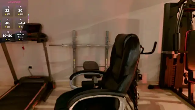 LisaMonroe  online show from April 11, 8:24 pm