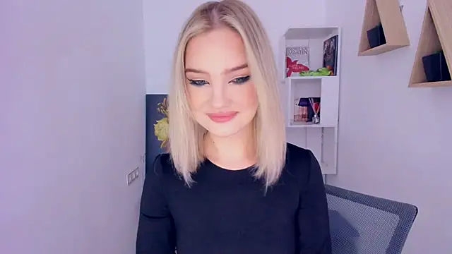 FloweryLove 1 online show from March 7, 2:34 pm