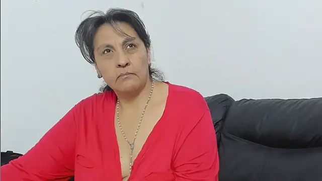 merlyna goldens online show from February 6, 12:04 am