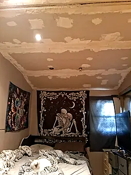 Snapshot of Baldbabey chatting on March 4, 6:25 pm Baldbabey online show from March 4, 6:25 pm