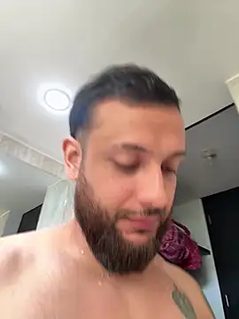 Snapshot of Tony_santos chatting on July 10, 3:03 pm Tony santos online show from July 10, 3:03 pm