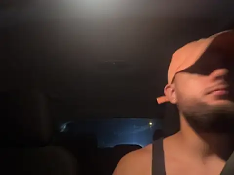 Snapshot of Tony_santos chatting on July 28, 1:45 am Tony santos online show from July 28, 1:45 am