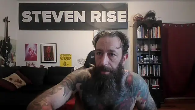 Snapshot of StevenRiseNYC chatting on June 21, 10:51 am StevenRiseNYC online show from June 21, 10:51 am