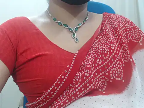 Lovely Siri 23 online show from June 20, 7:49 pm