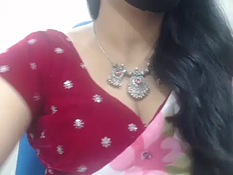 Lovely Siri 23 online show from July 13, 6:11 pm