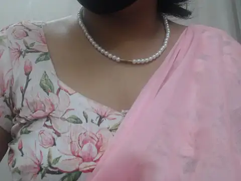 Lovely Siri 23 online show from July 26, 7:04 am
