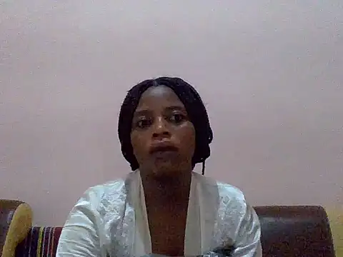Snapshot of sweetbabra1 chatting on July 19, 6:17 am sweetbabra1 online show from July 19, 6:17 am