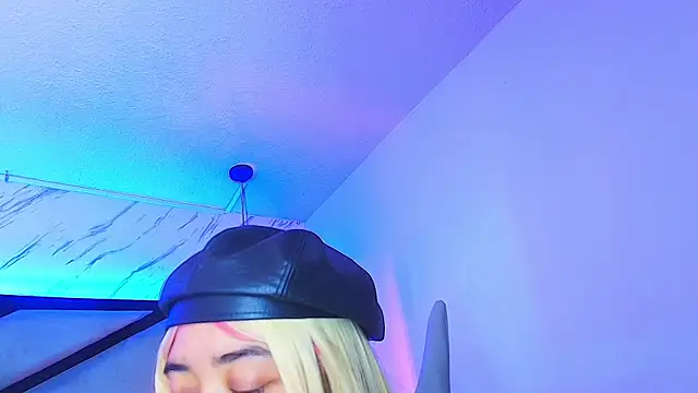 sayumi dirty online show from April 17, 6:55 pm