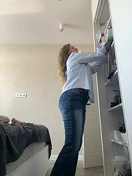 mommy nadin online show from April 7, 8:26 am