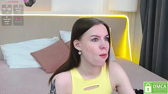 AmaliaBell online show from October 10, 1:10 pm