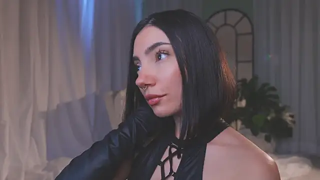 AmyArmstrong online show from February 25, 10:19 pm