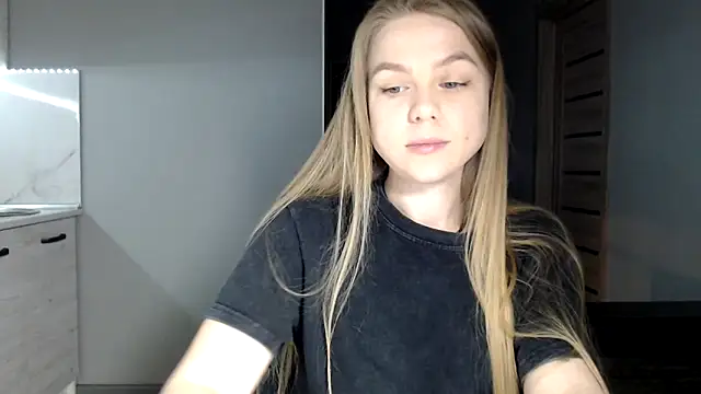 Snapshot of Sunbeam_ chatting on February 10, 10:25 pm Sunbeam online show from February 10, 10:25 pm