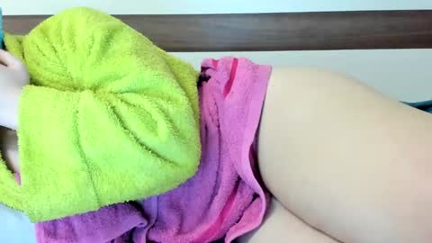 00ingrid00 online show from February 27, 3:14 am