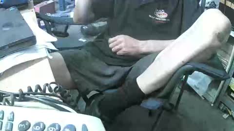 04oldskool online show from October 16, 2:34 am