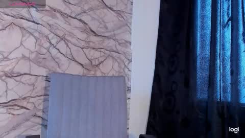 naty online show from December 24, 12:44 pm