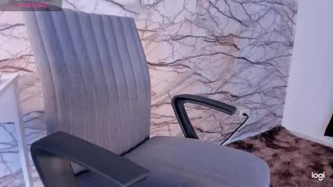 naty online show from January 17, 10:01 pm