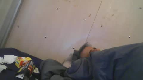 Snapshot of 0luvmonkey chatting on October 11, 7:51 am 0luvmonkey online show from October 11, 7:51 am