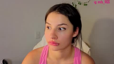 Snapshot of 0ne_of_0ne chatting on September 22, 12:12 am Steven e online show from September 22, 12:12 am