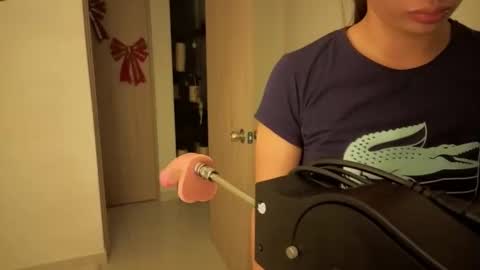 Snapshot of 0ne_of_0ne chatting on November 26, 11:17 pm Steven e online show from November 26, 11:17 pm