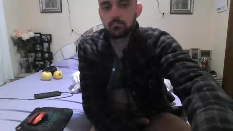 0tri0city0pasco02 online show from November 3, 11:33 am