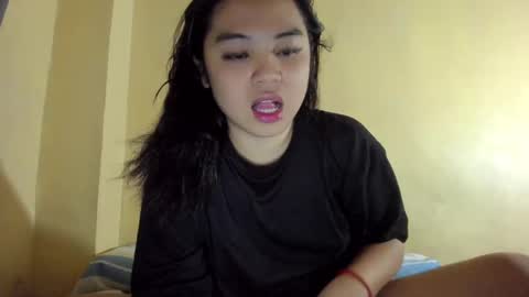 0wwlo0k online show from February 9, 8:54 am