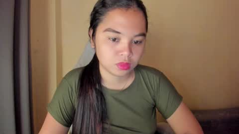 0wwlo0k online show from October 11, 5:28 am