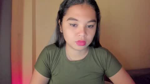 0wwlo0k online show from October 13, 5:51 am