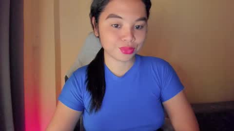 0wwlo0k online show from October 16, 5:30 am