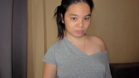 0wwlo0k online show from December 3, 8:00 am