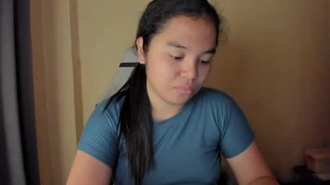 0wwlo0k online show from March 30, 4:46 am