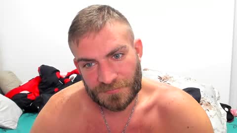 Snapshot of 10in_deluxe chatting on December 20, 5:08 pm 10in_deluxe online show from December 20, 5:08 pm