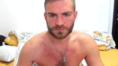 Snapshot of 10in_deluxe chatting on January 4, 8:28 am 10in_deluxe online show from January 4, 8:28 am