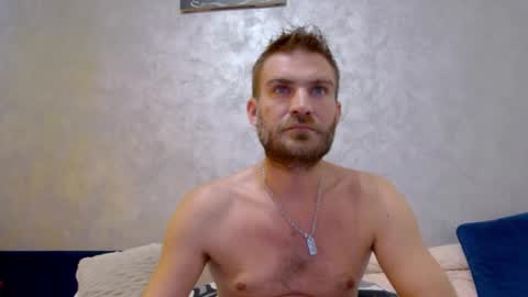 Snapshot of 10in_deluxe chatting on September 20, 6:03 am 10in_deluxe online show from September 20, 6:03 am