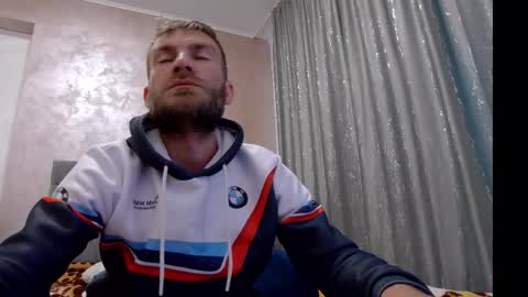 Snapshot of 10in_deluxe chatting on November 6, 7:42 am 10in_deluxe online show from November 6, 7:42 am