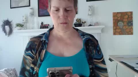 Aurora Willows online show from January 10, 3:58 pm