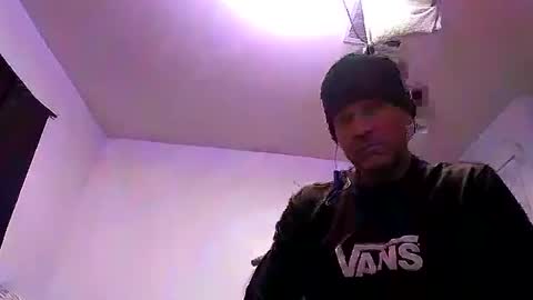 Snapshot of 16025834916 chatting on February 9, 11:47 am 623-302-4866 azlivin online show from February 9, 11:47 am