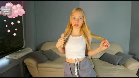 Kira online show from November 10, 5:06 am