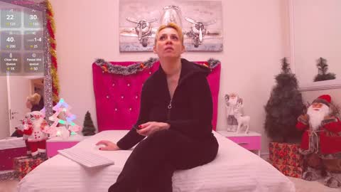 Snapshot of 1amanda chatting on January 6, 5:19 am AMANDA online show from January 6, 5:19 am