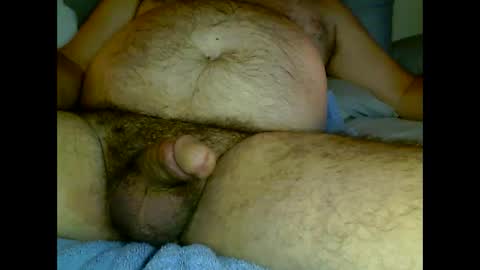 Snapshot of 1avgguy chatting on October 9, 1:53 pm 1AvgGuy online show from October 9, 1:53 pm