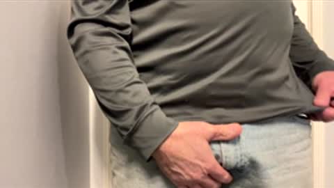 1hunglo412 online show from February 23, 12:35 pm