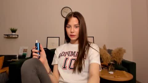 Lily 3 online show from March 6, 8:38 pm