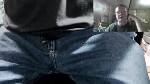 Snapshot of 1isallineed chatting on February 21, 12:38 am Pussy Slayer online show from February 21, 12:38 am