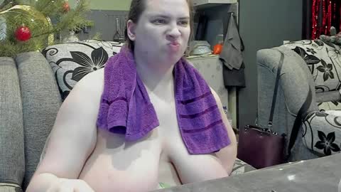 1LINDSEY1 online show from January 14, 11:10 am