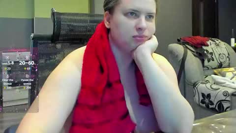 1LINDSEY1 online show from October 17, 9:01 am