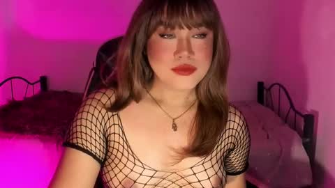 1lovelymess online show from February 11, 2:49 am