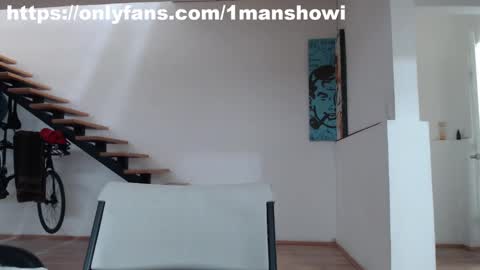 Snapshot of 1manshow11 chatting on January 16, 7:10 pm 1manshow11 online show from January 16, 7:10 pm