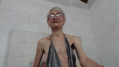 Miss Monserrate online show from January 20, 11:13 am