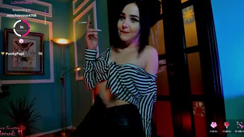 Moona  online show from January 30, 3:51 pm