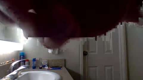 Snapshot of 1nastya8 chatting on November 1, 9:17 pm TheShyOne18 online show from November 1, 9:17 pm